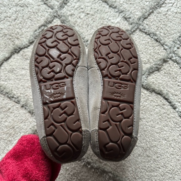 UGG Ansley Slipper gray leather suede sheep fur wool lined 6 - Picture 9 of 12